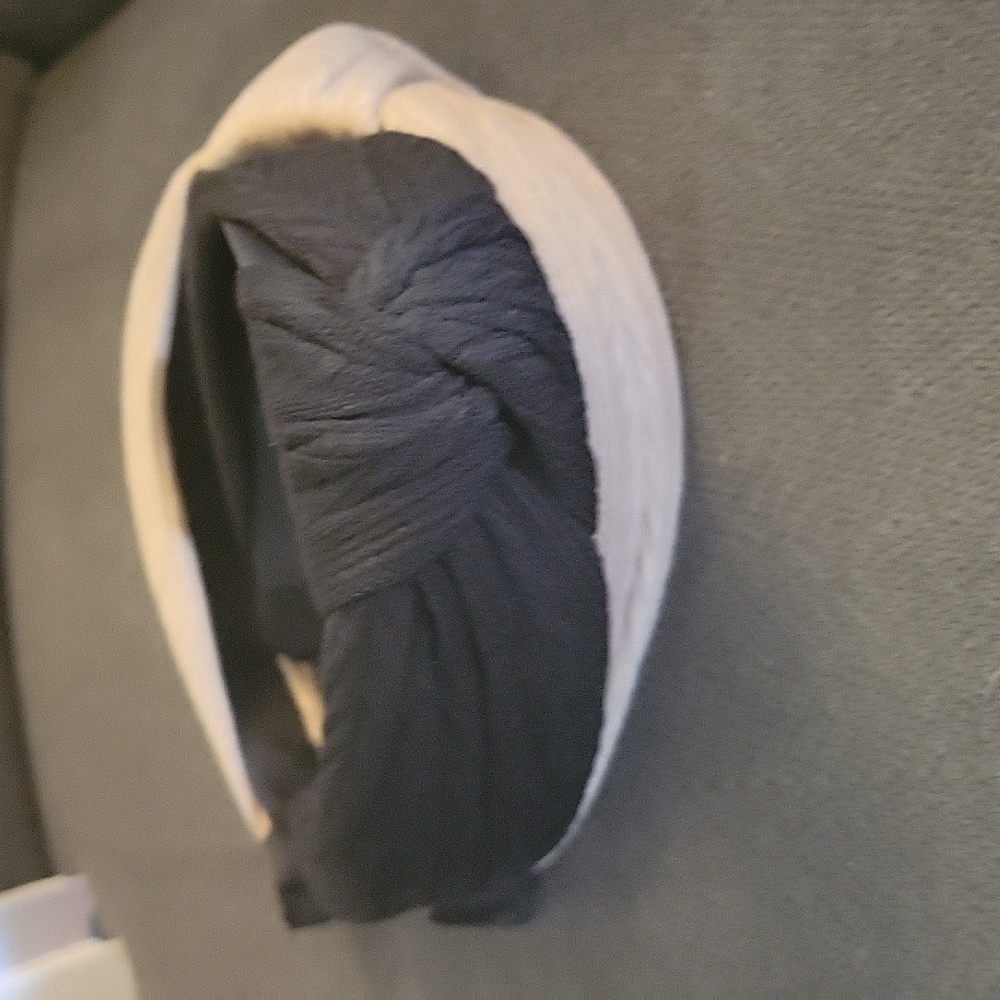 Knit headband